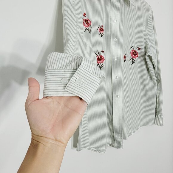 Alia White Green Striped Floral Embroidered Cotton Blend Button Down Shirt 10P - Picture 4 of 13
